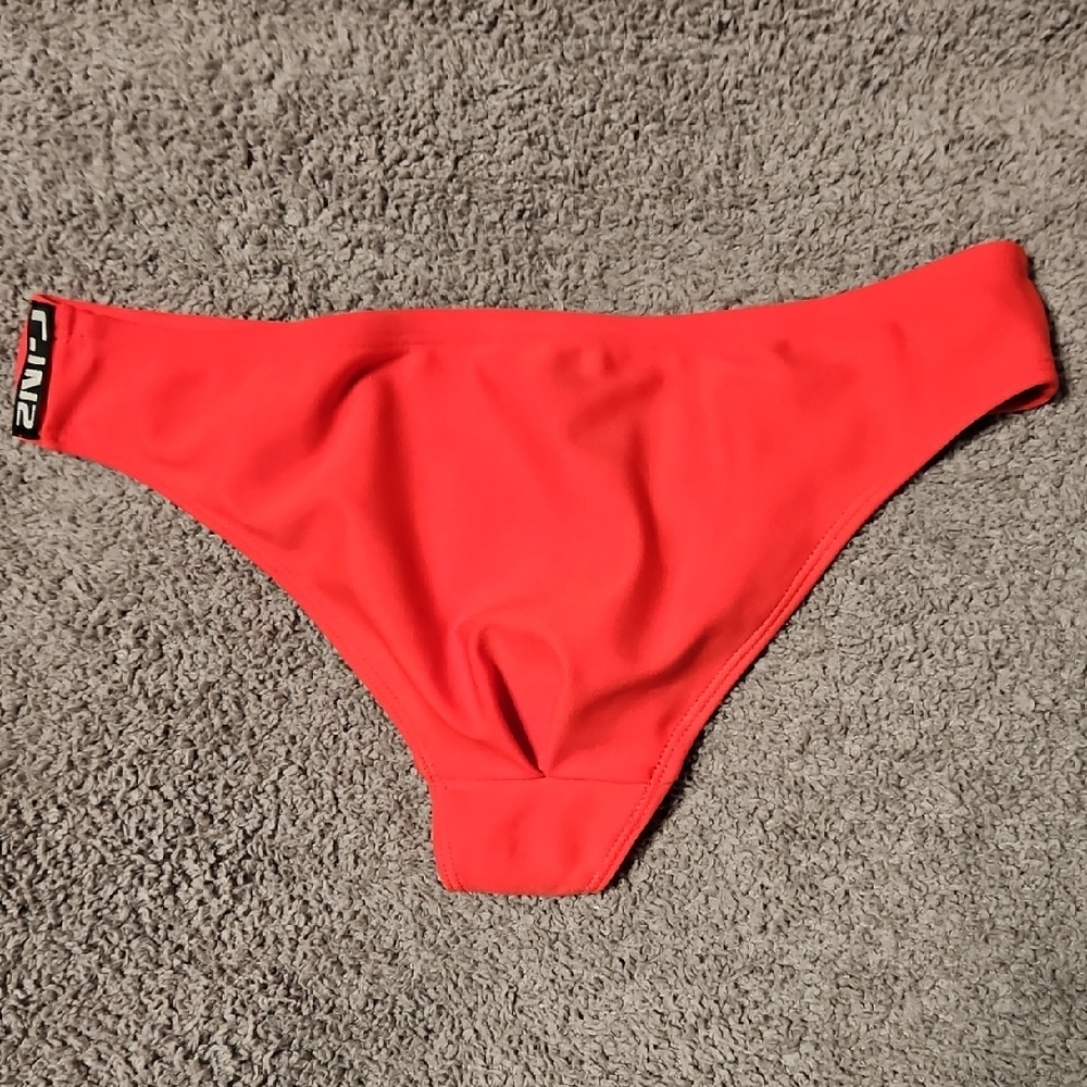 C-IN2 Poolside Swim Thong Cayenne Red XS